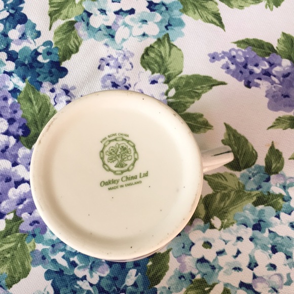 Golden Pansey Bone China Tea Cup Resale - Picture 8 of 10